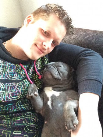 Lekker relaxen op de bank.... Zzzzz